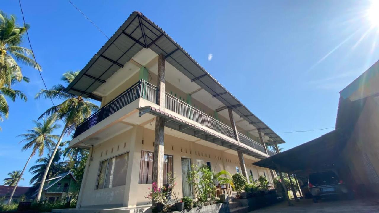 Penginapan Malompek Syariah Padang  Exterior photo